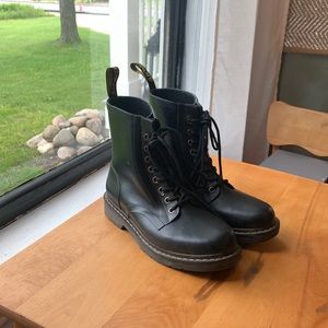Faux leather Doc Martens- women’s 9-10